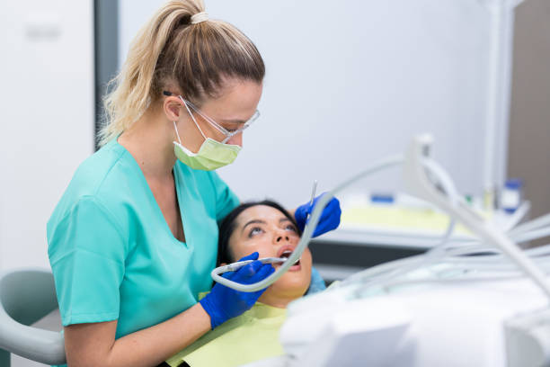 Best Emergency Dental Care for Broken or Chipped Teeth in Mccullom Lake, IL